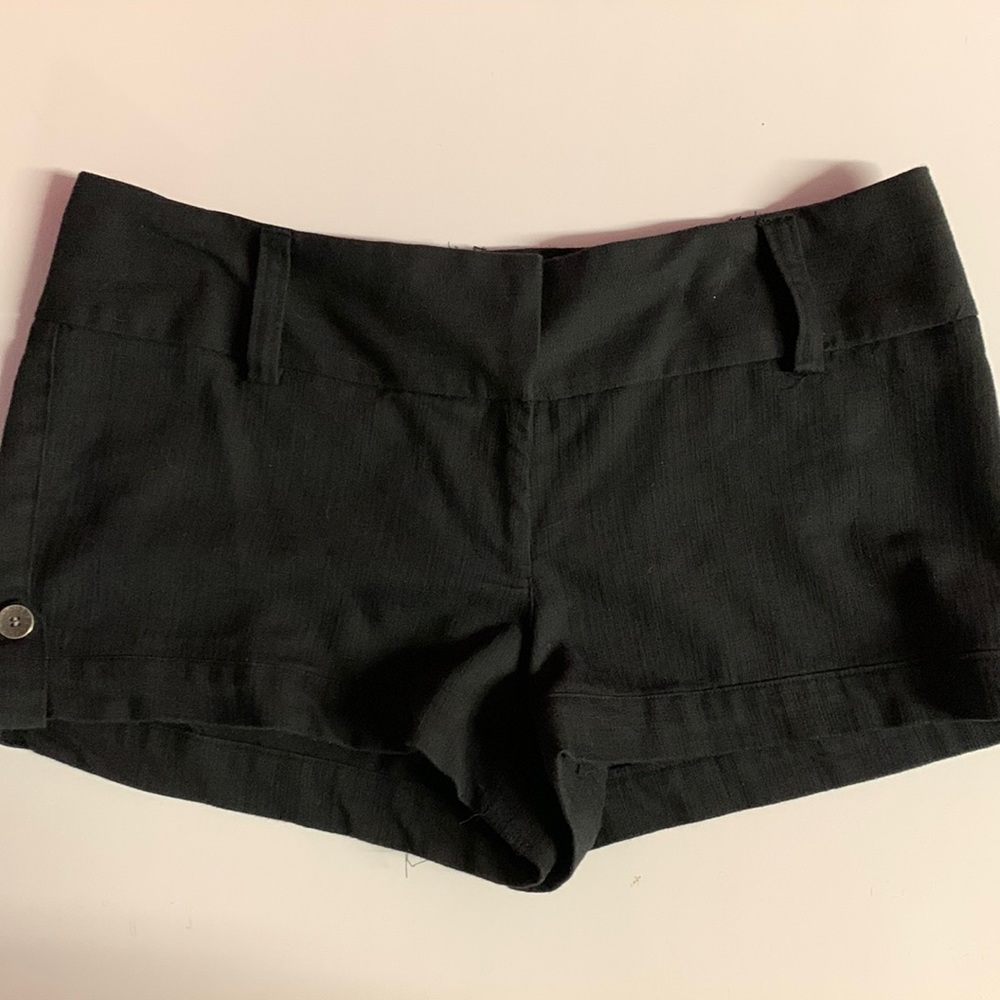 Guess Black Short 31